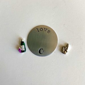 Origami Owl - 2 Charms & 1 Plate